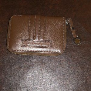 Marc Jacobs zip around wallet